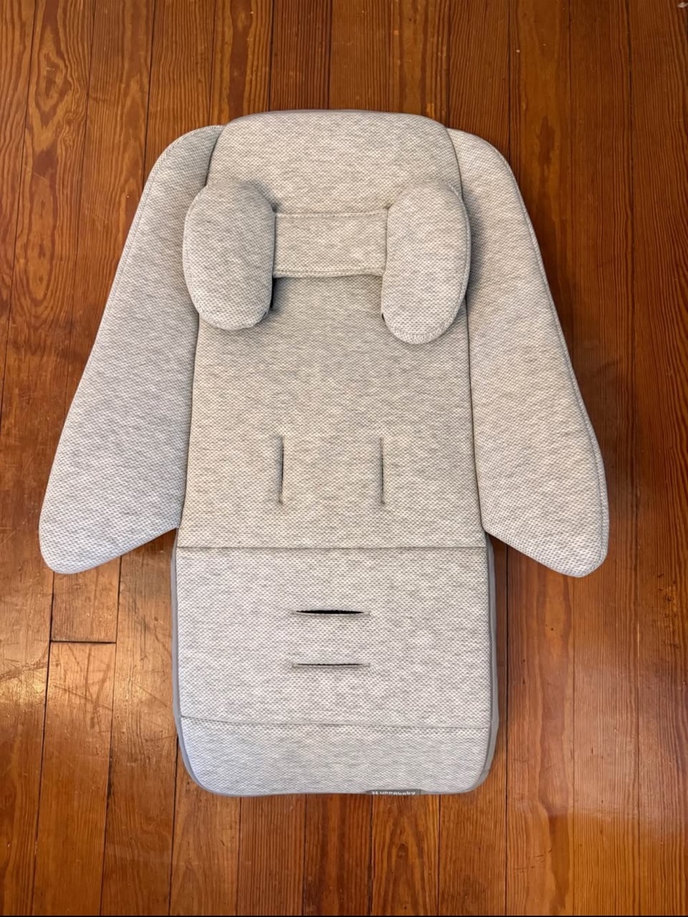 UPPAbaby Infant SnugSeat Insert Light Grey Complete w/ Head Support & Wedge
